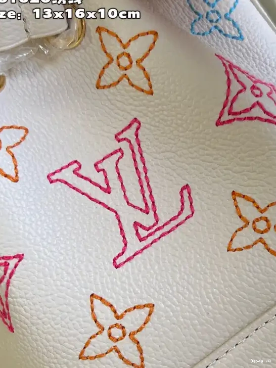 NANO LOUIS NOÉ VUITTON 0523